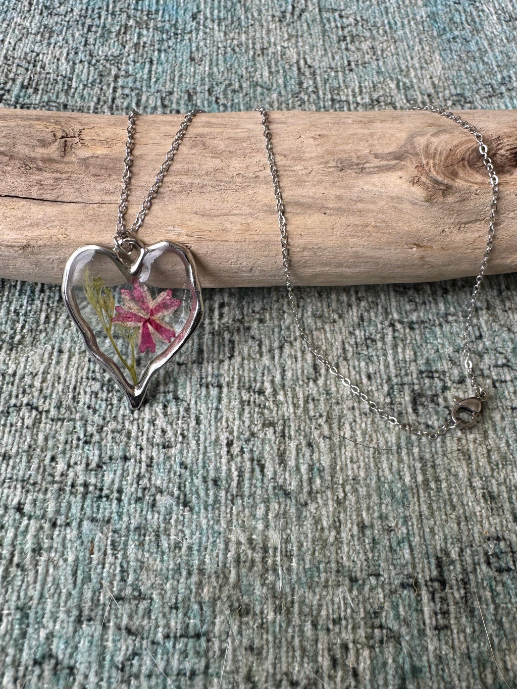 Burgundy Breeze Silver Necklace