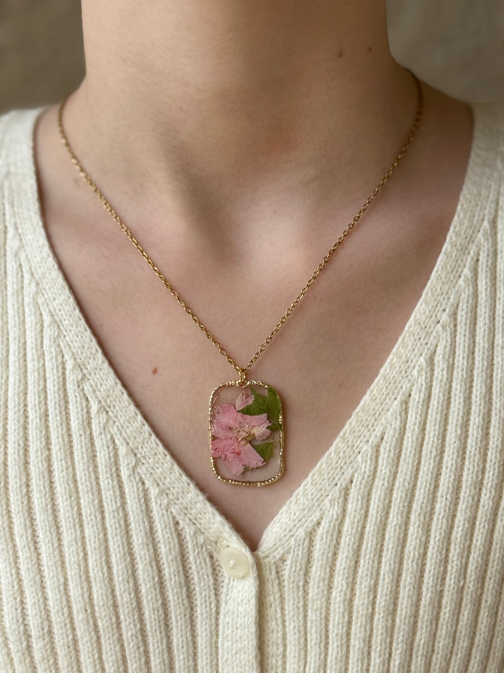 Tropical Tansy Gold Necklace