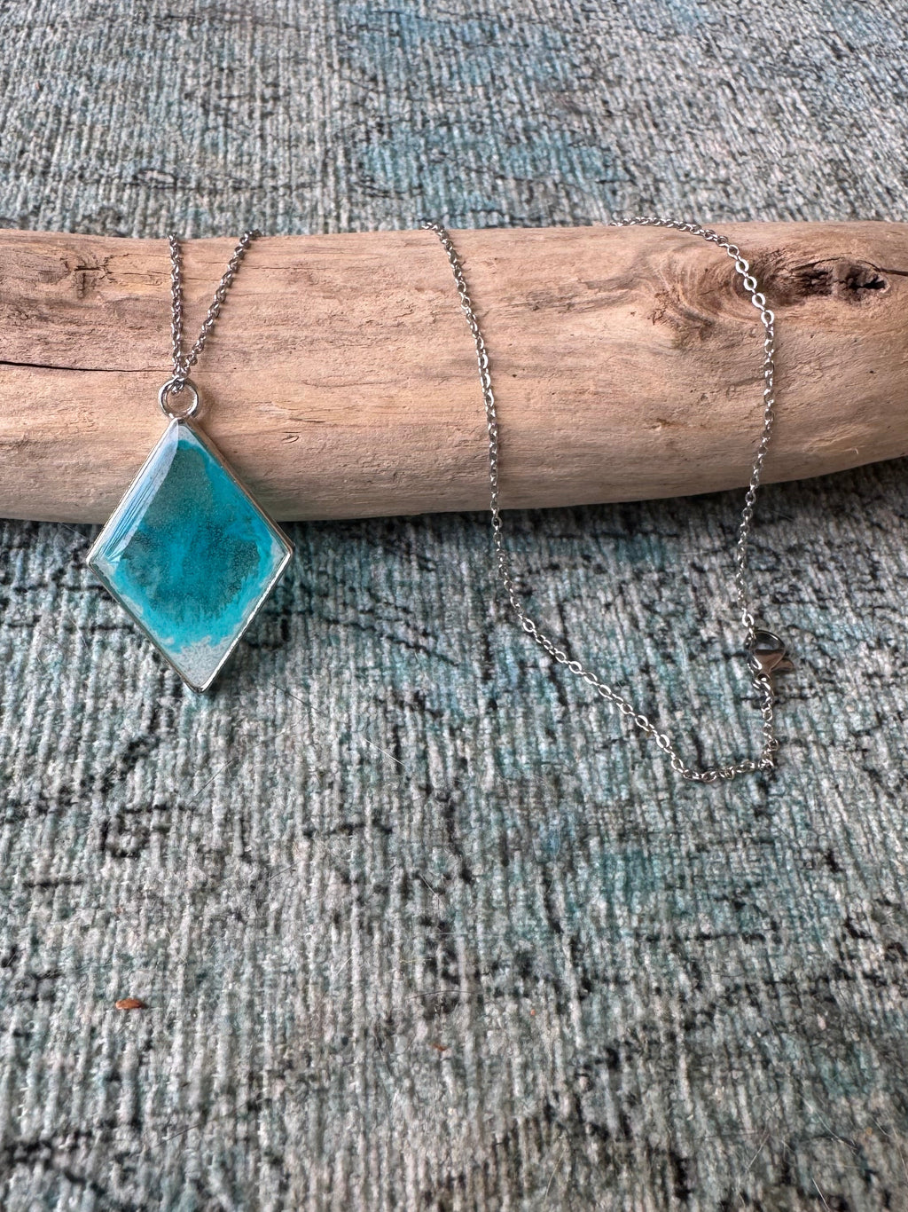 Bahama Breeze Silver Necklace
