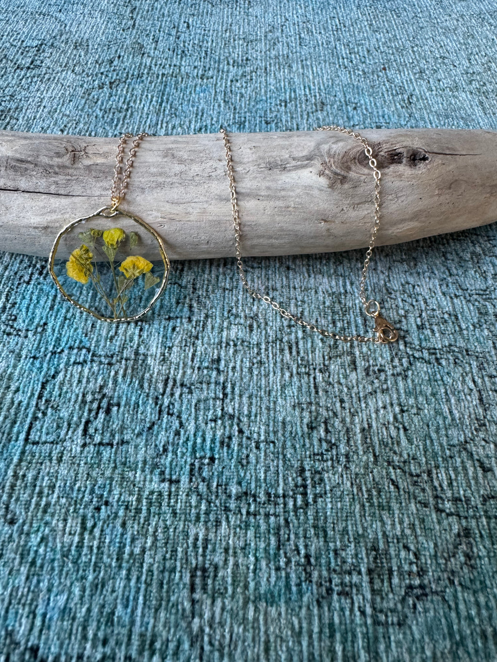 Bright & Breezy Gold Necklace