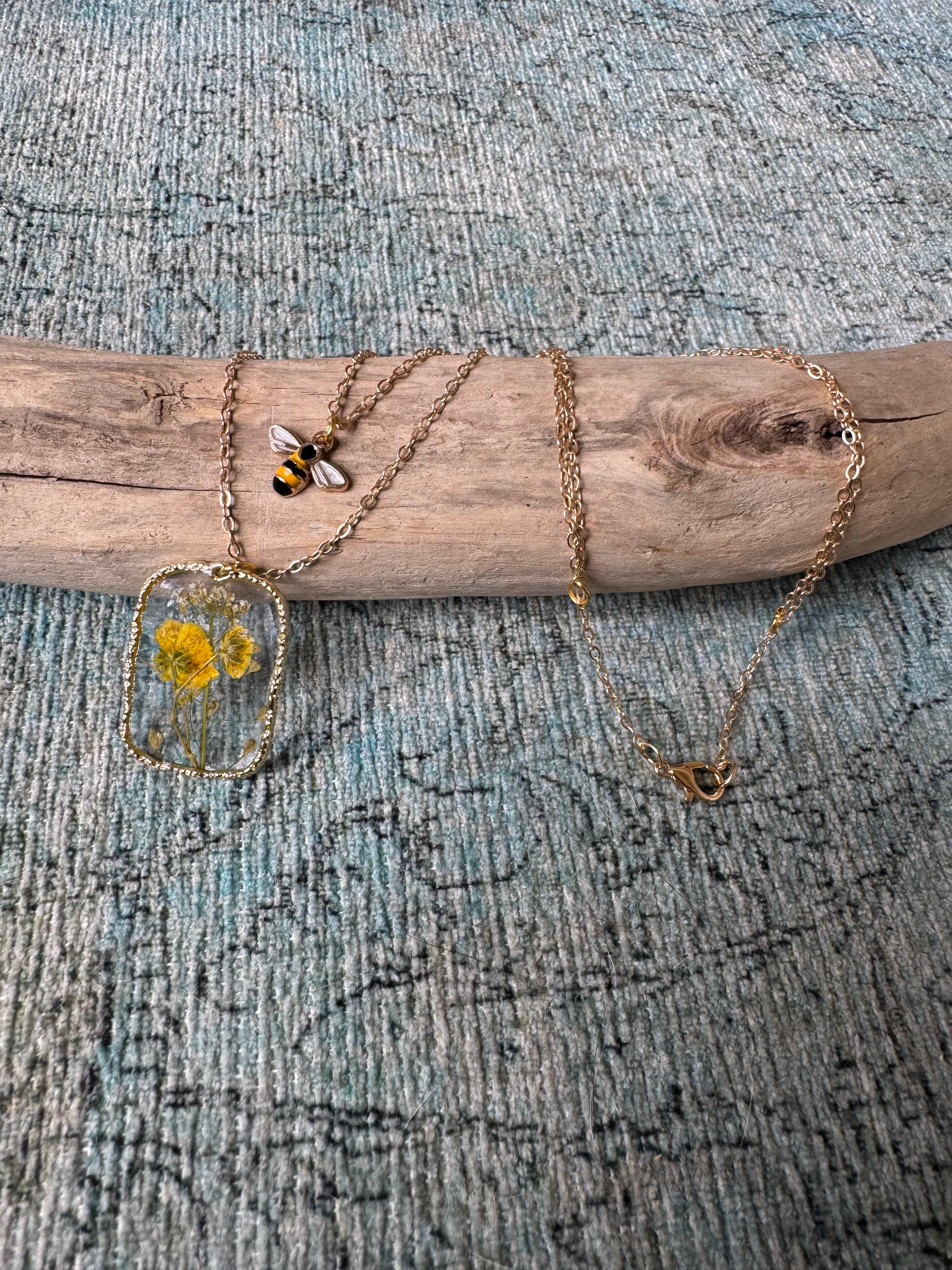 Honeybee Bliss One-Piece Layered Gold Necklace