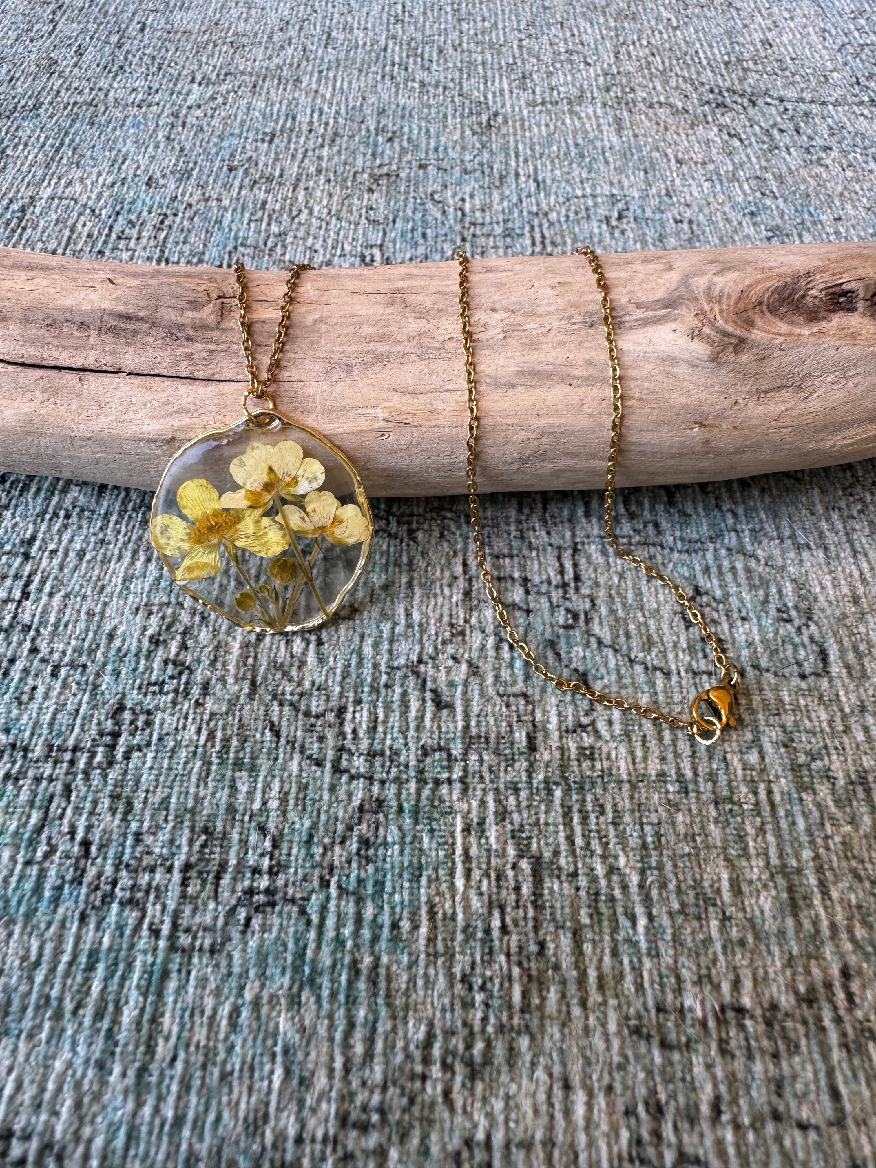 Mellow Yellow Gold Necklace