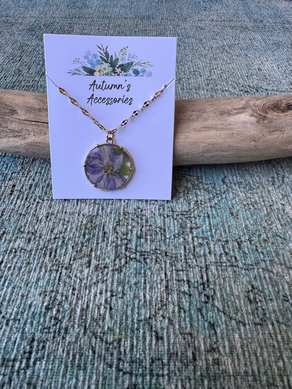 Evening Violet Gold Necklace