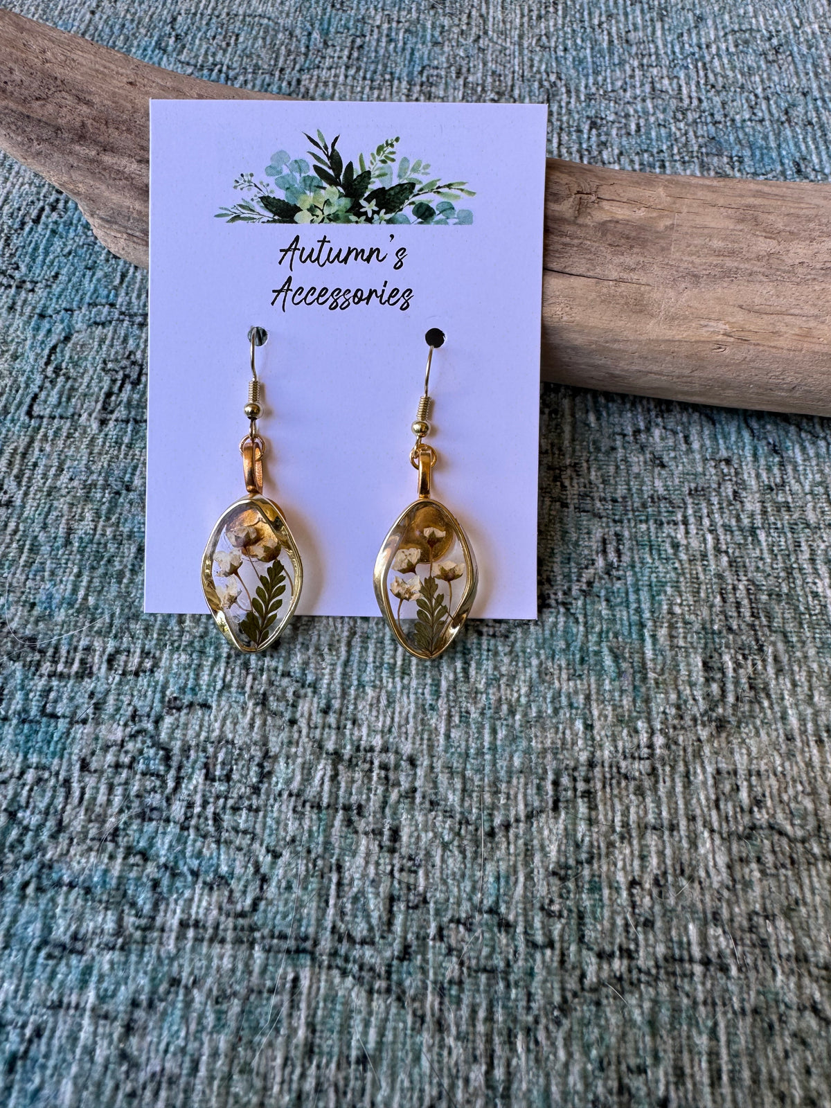 Timeless Petals Gold Earrings