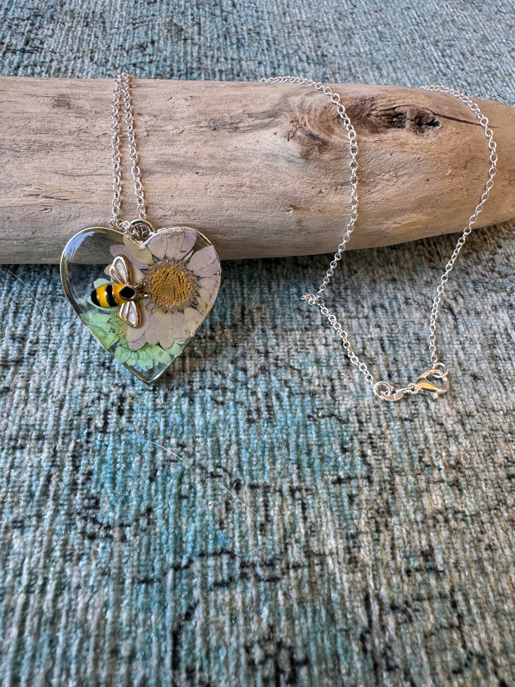 Spring Bee Silver Necklace