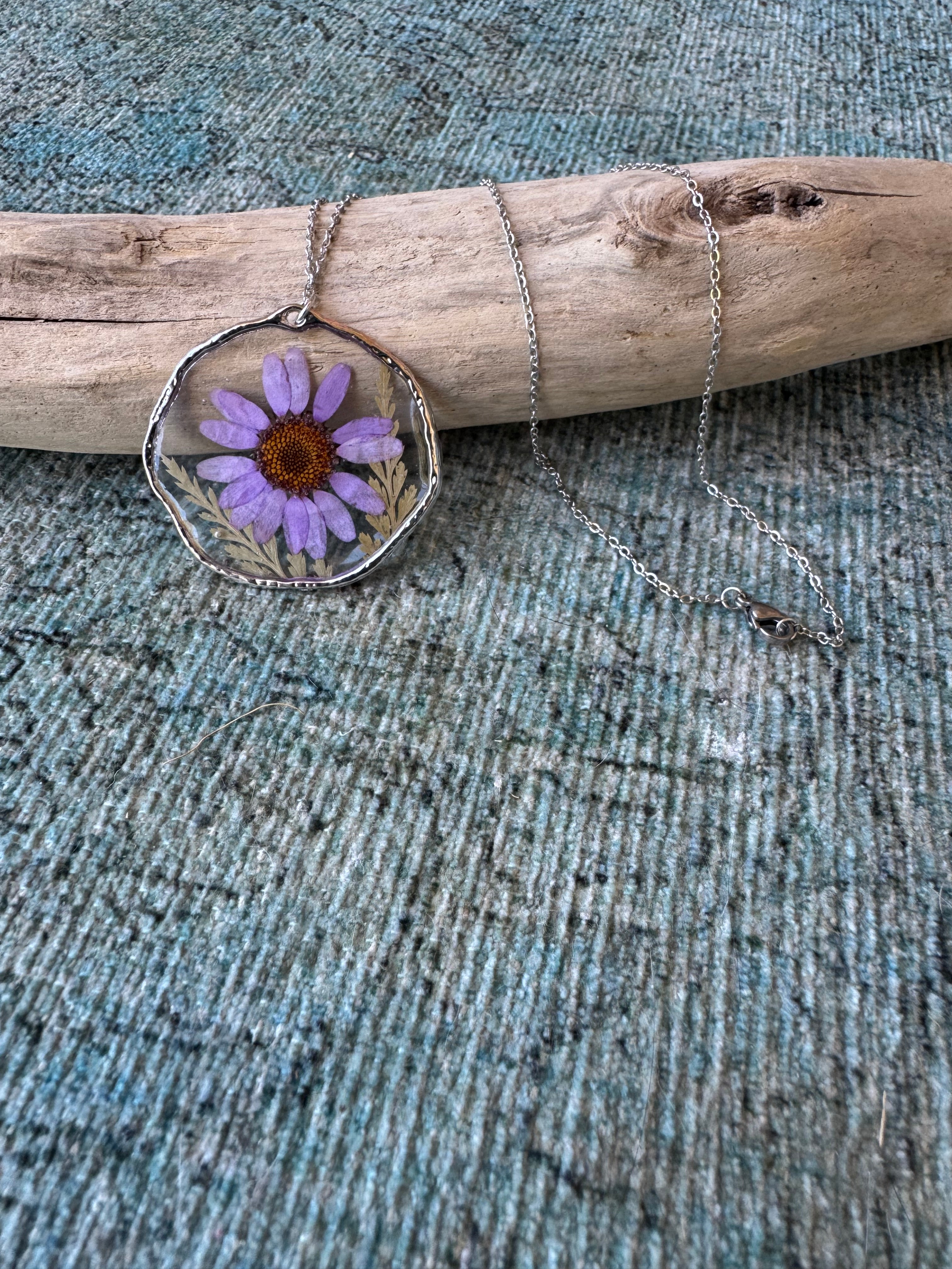 Amethyst Daisy Silver Necklace